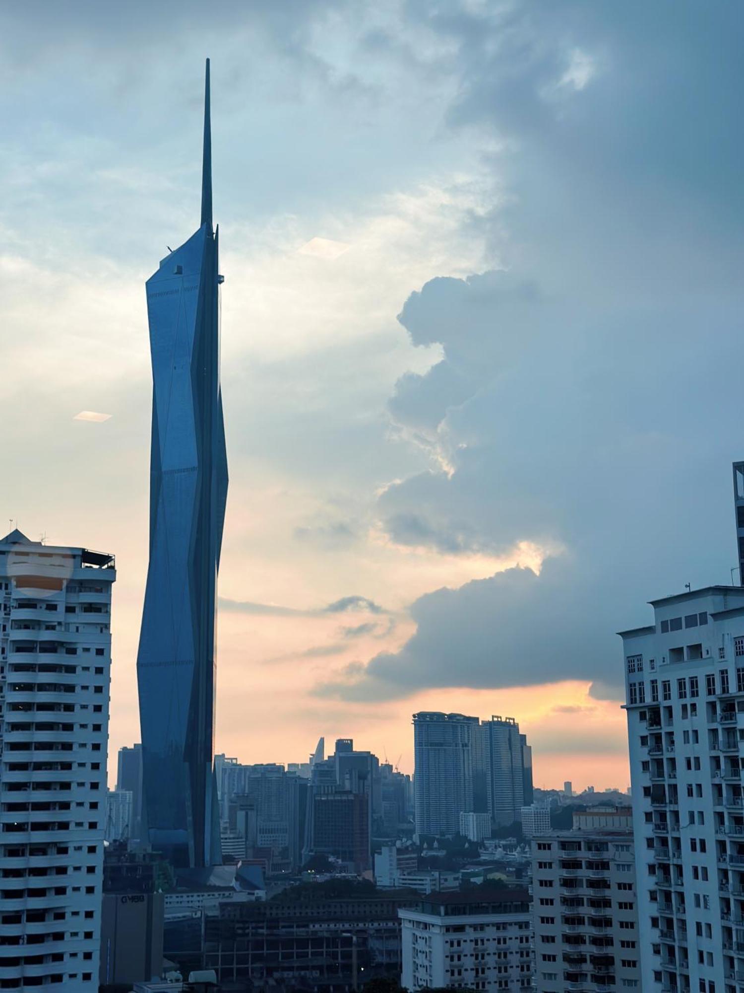 Lux Suites Kl City Pavilion Bukit Bintang With Infinity Pool, Kuala Lumpur